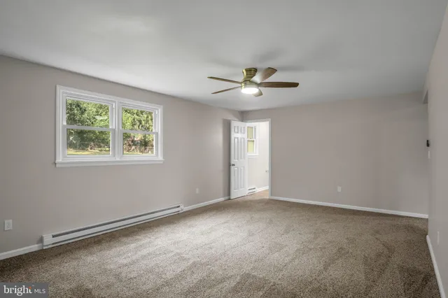 $389,950 | 124 Holly Drive, Mechanicsburg, PA 17055