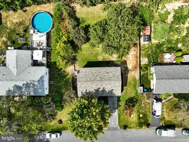 $389,950 | 124 Holly Drive, Mechanicsburg, PA 17055