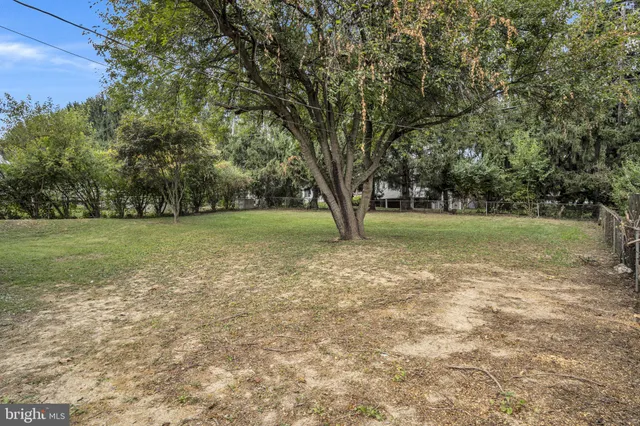 $389,950 | 124 Holly Drive, Mechanicsburg, PA 17055