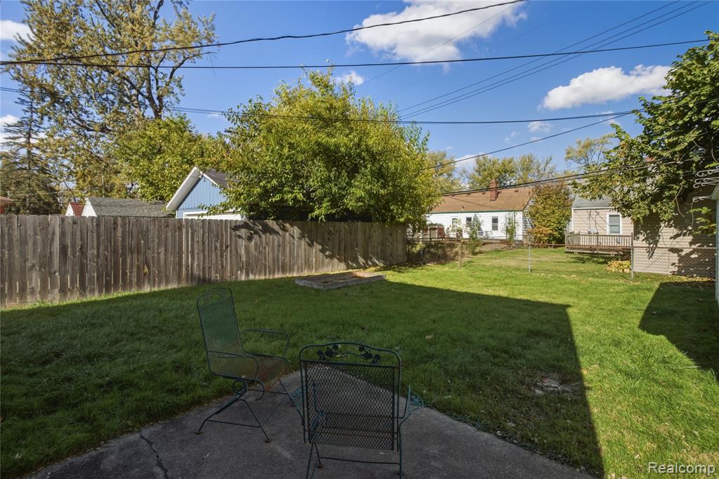 1560 Columbia Road Berkley, MI 48072 - Photo 52 of 52 Gallery Image 52