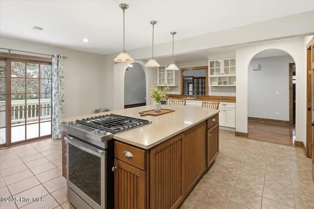 $725,000 | 575 South Valley Road, Southern Pines, NC 28387