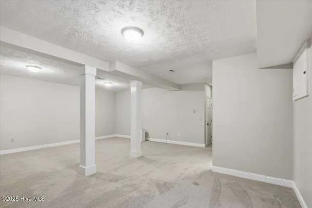 $725,000 | 575 South Valley Road, Southern Pines, NC 28387