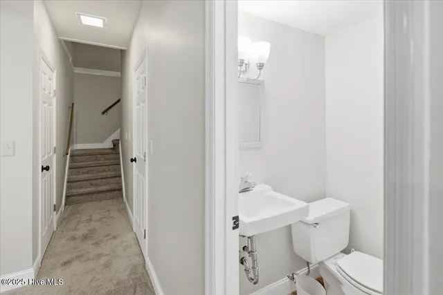 $725,000 | 575 South Valley Road, Southern Pines, NC 28387