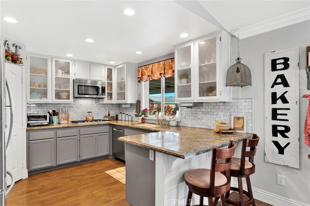 20365 Hohokam Road Apple Valley, CA 92308 - Photo 11 of 57