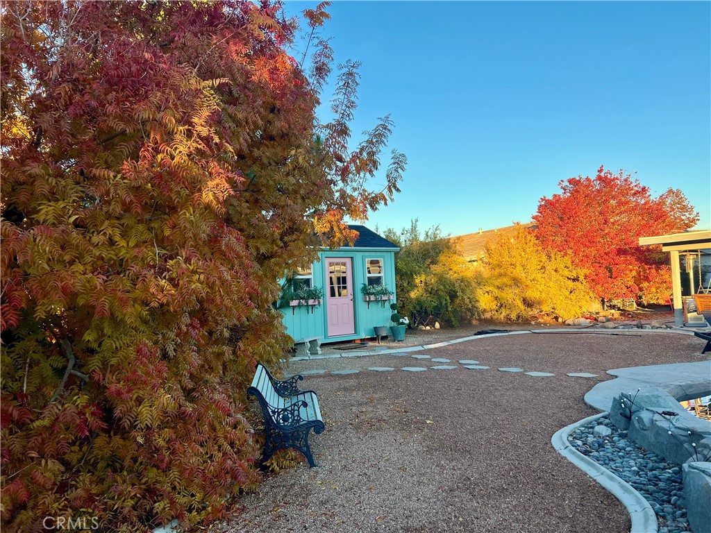 20365 Hohokam Road Apple Valley, CA 92308 - Photo 40 of 57