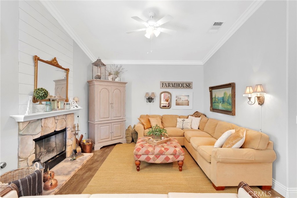 20365 Hohokam Road Apple Valley, CA 92308 - Photo 9 of 57