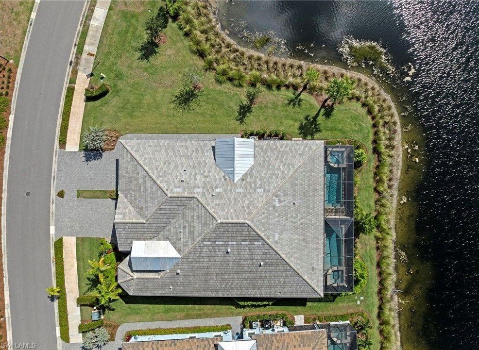 6933 Saona Court Naples, FL 34113 - Photo 5 of 44