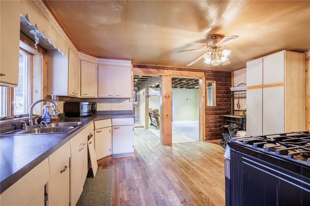 3989 Dean Road Marion, NY 14505 - Photo 6 of 30