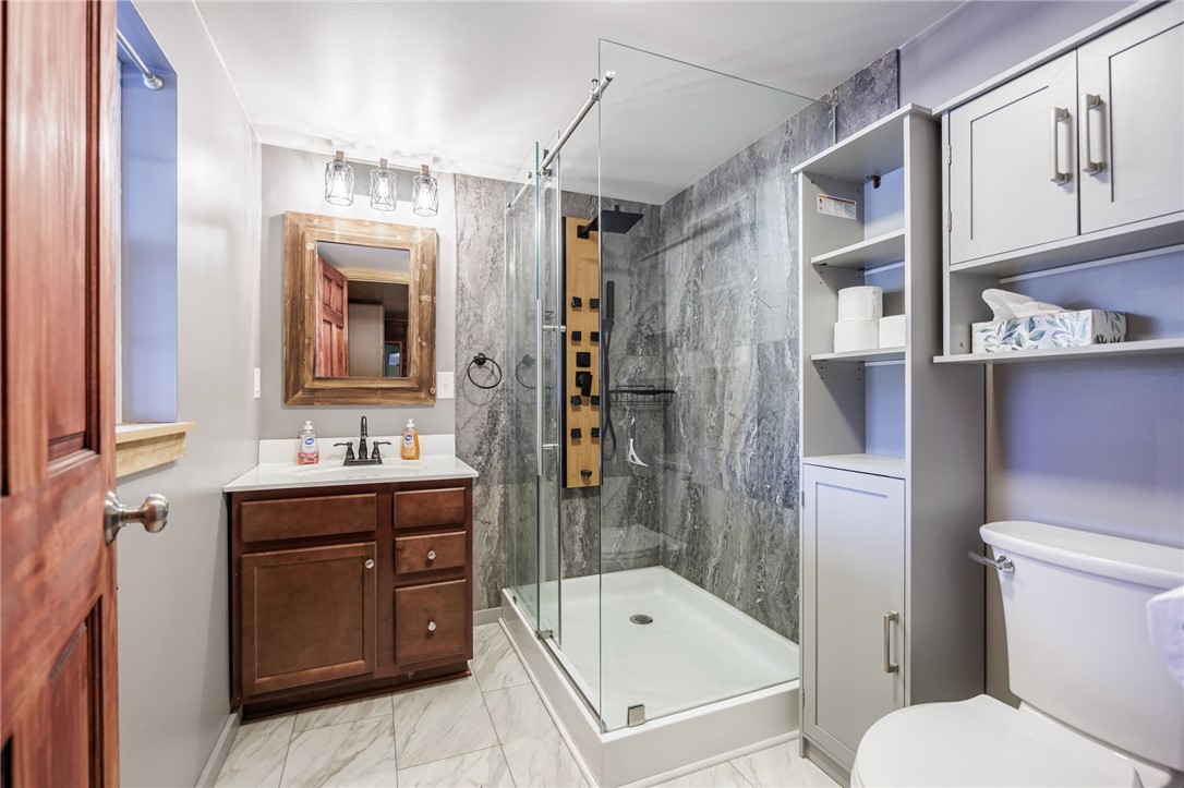 3989 Dean Road Marion, NY 14505 - Photo 7 of 30 1st Floor Full Bath