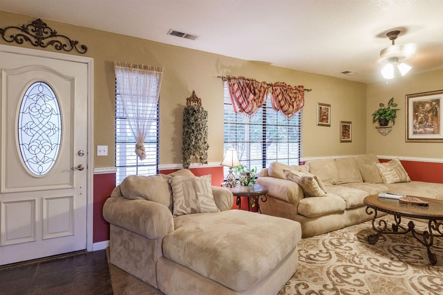 2547 North Del Rey Avenue Sanger, CA 93657 - Photo 2 of 10 Gallery Image 2