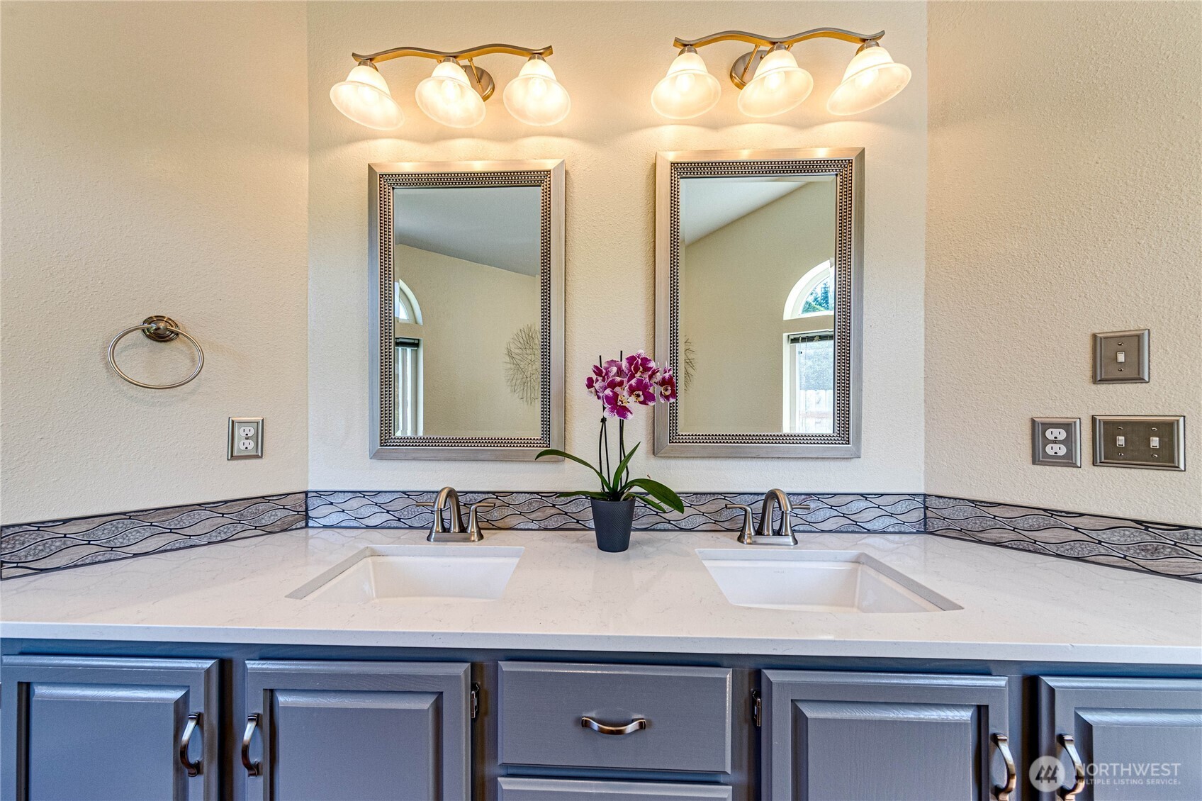 300 Fircrest Drive Sequim, WA 98382 - Photo 14 of 32