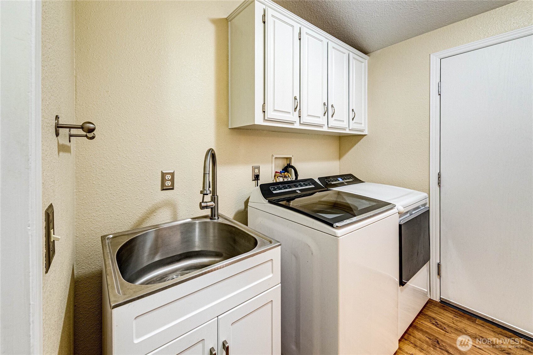 300 Fircrest Drive Sequim, WA 98382 - Photo 16 of 32