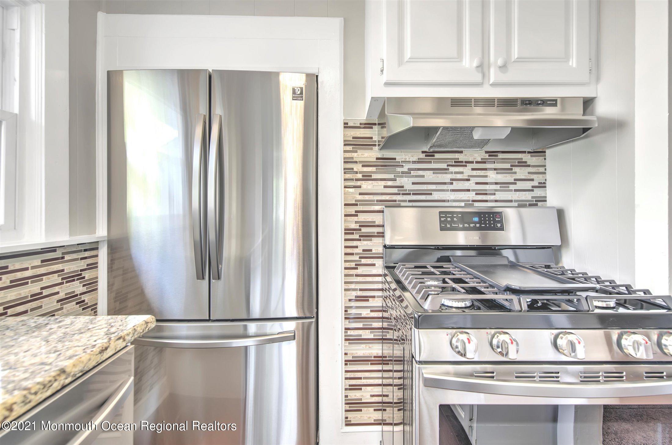 80 Hill Road Colonia, NJ 07067 - Photo 9 of 23 14-KITCHEN