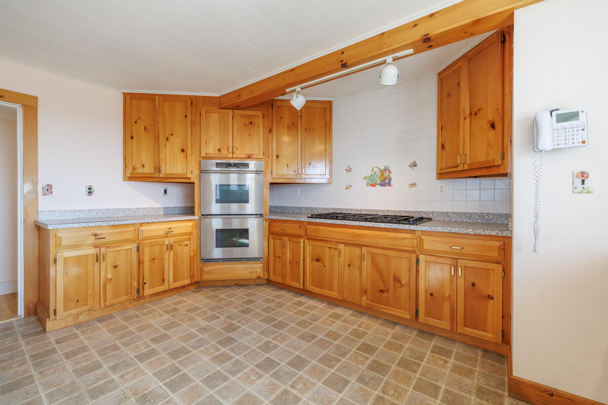 502 Reach Road Sargentville, ME 04673 - Photo 18 of 63 25-502 Reach Road LoRes-DTP