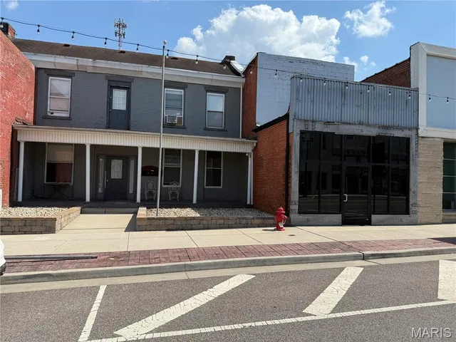 $145,000 | 140-142 West Broadway Street, Sparta, IL 62286