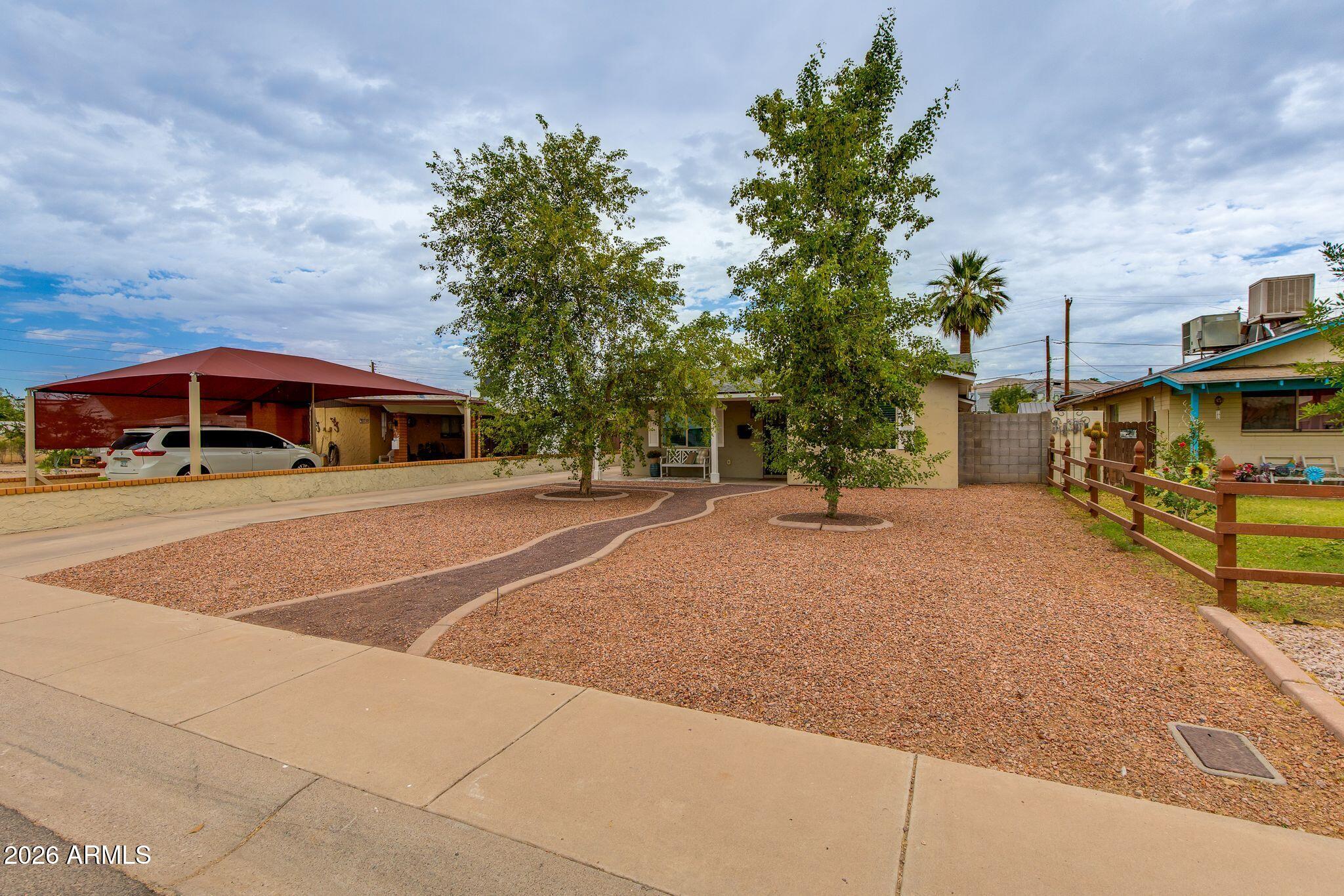1714 East Roma Avenue Phoenix, AZ 85016 - Photo 4 of 38