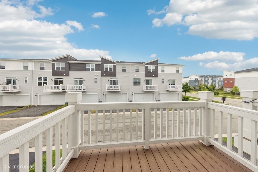 855 Finley Drive Aurora, IL 60504 - Photo 11 of 23