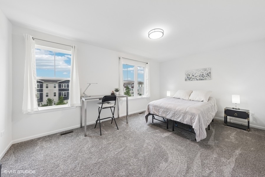 855 Finley Drive Aurora, IL 60504 - Photo 16 of 23