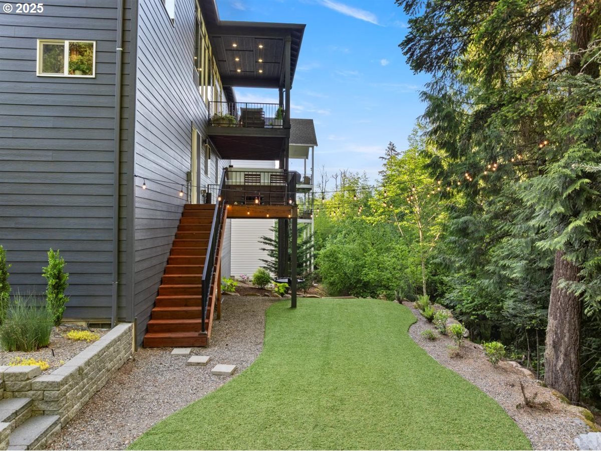 720 South 19th Place Ridgefield, WA 98642 - Photo 44 of 48 a view of a backyard with sitting area