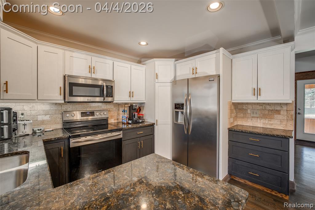 8183 Reese Road Clarkston, MI 48348 - Photo 10 of 41 Gallery Image 10