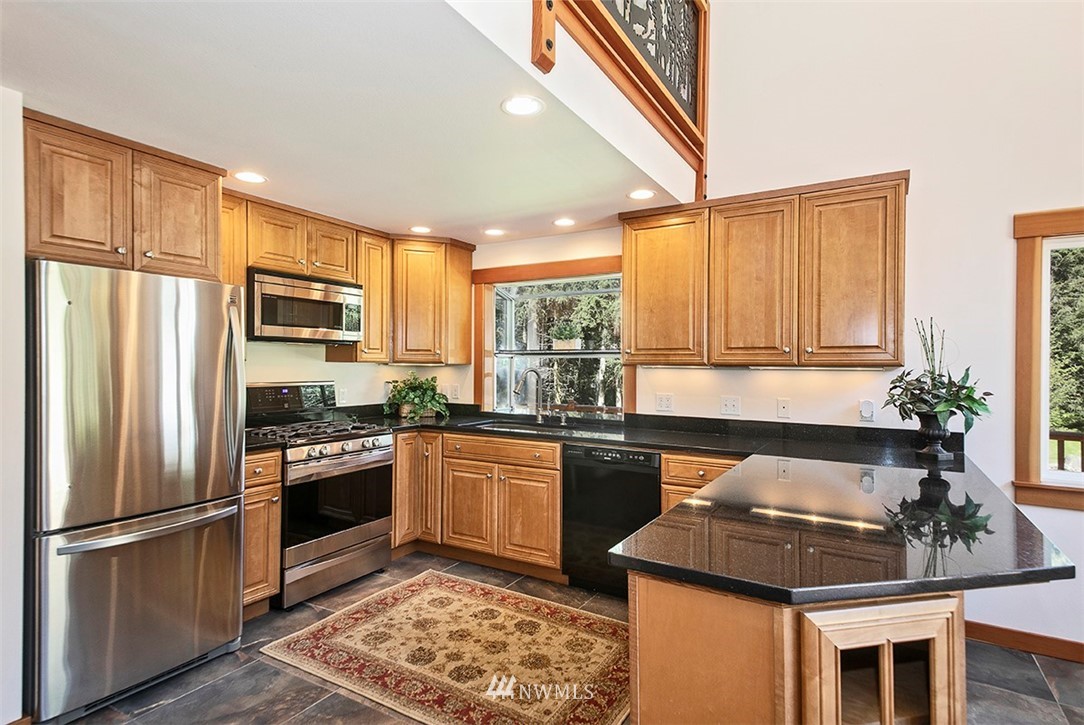 2544 Wells Road Langley, WA 98260 - Photo 10 of 40 Gallery Image 10