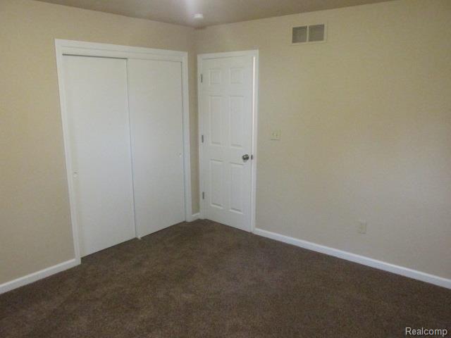 880 West Livingston Road Highland, MI 48357 - Photo 14 of 29 Brand New Carpet Throughout