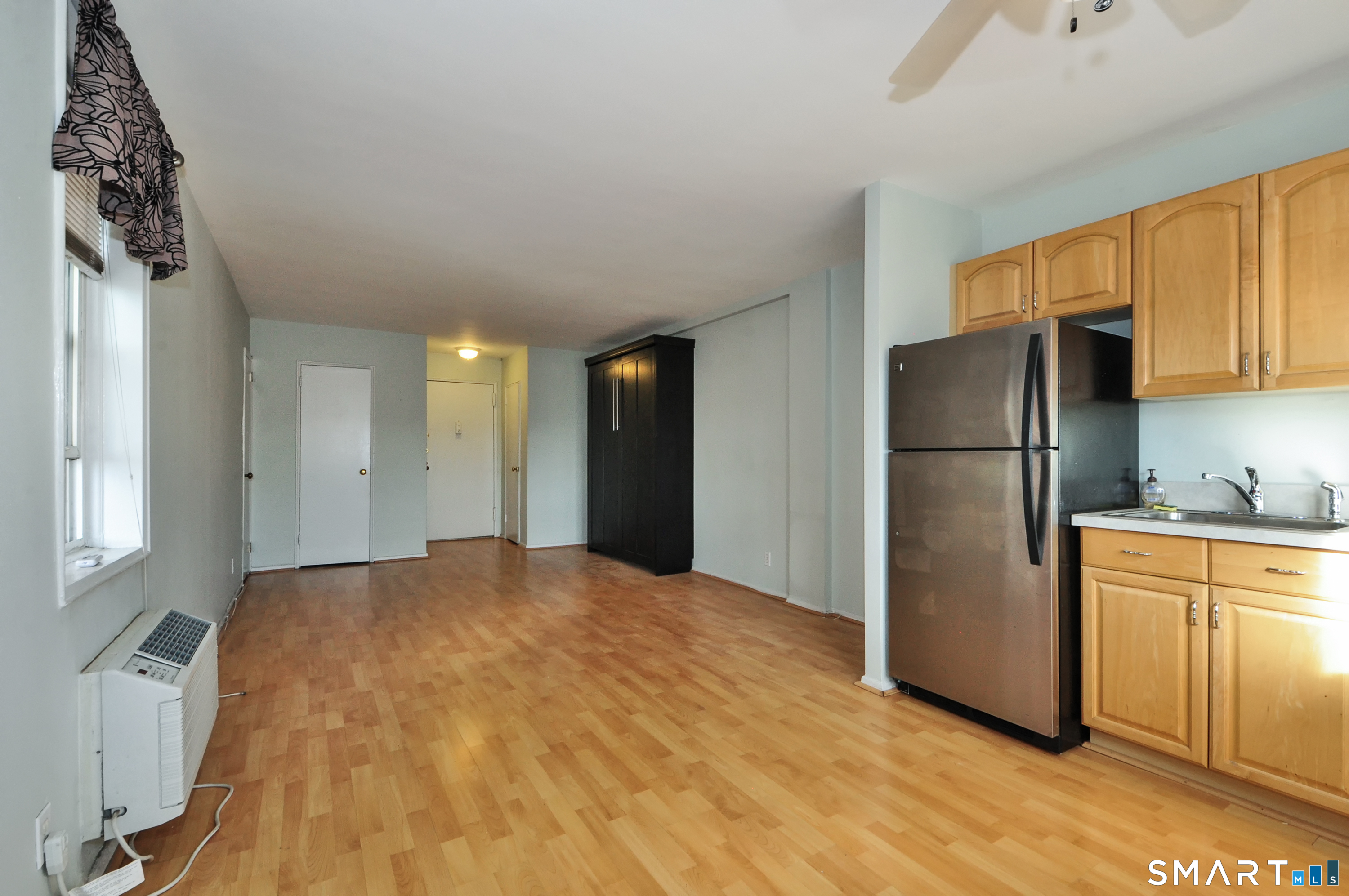 39 Glenbrook Road, Unit 2W Stamford, CT 06902 - Photo 7 of 13