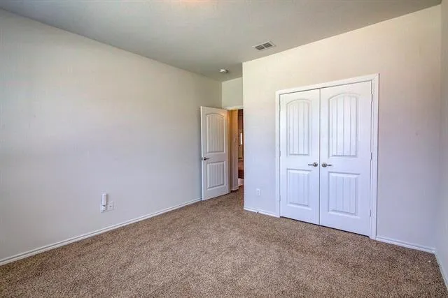 $2,045 | 11325 Gold Canyon Drive, Fort Worth, TX 76052