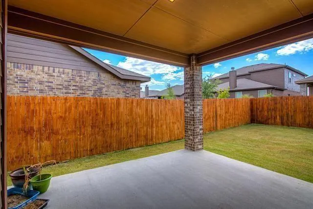 $2,045 | 11325 Gold Canyon Drive, Fort Worth, TX 76052