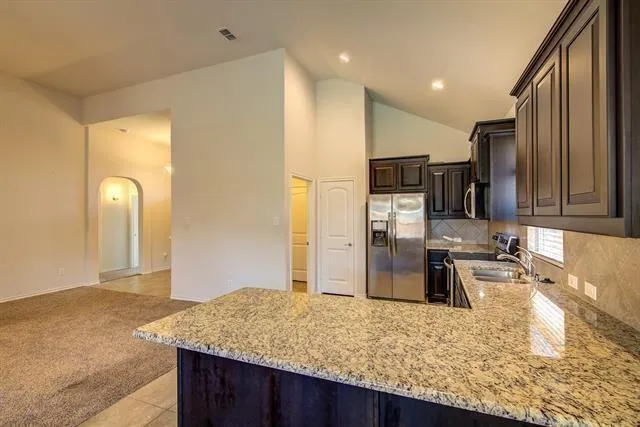 $2,045 | 11325 Gold Canyon Drive, Fort Worth, TX 76052