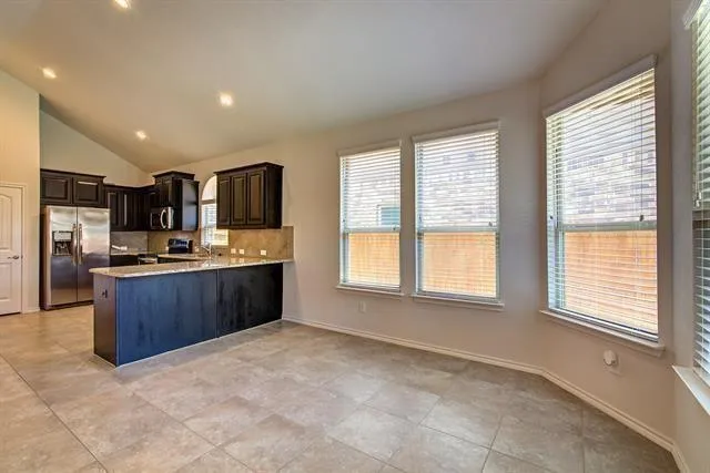 $2,045 | 11325 Gold Canyon Drive, Fort Worth, TX 76052