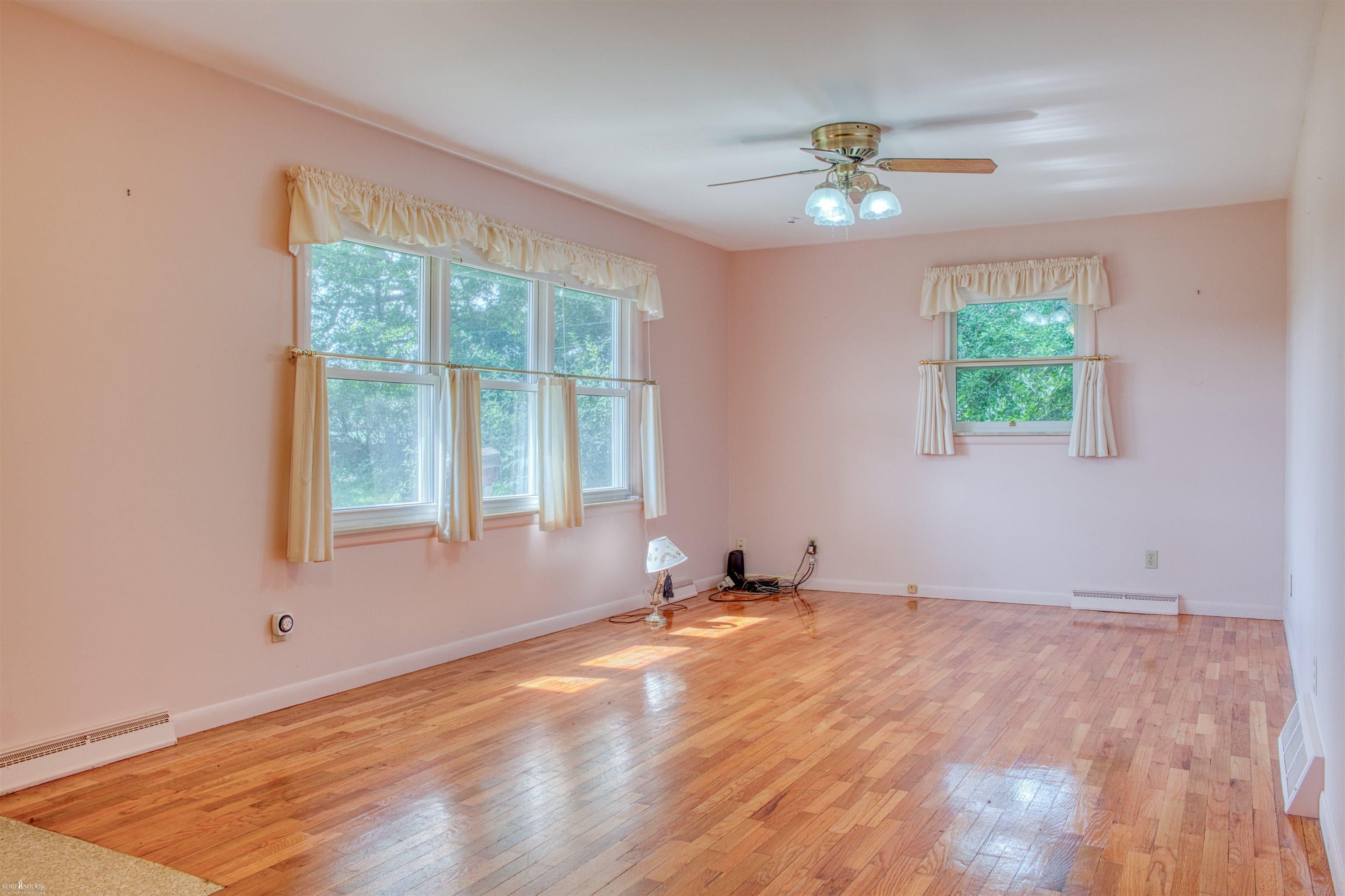 2470 Lyons Road Owosso, MI 48867 - Photo 8 of 33 Gallery Image 8