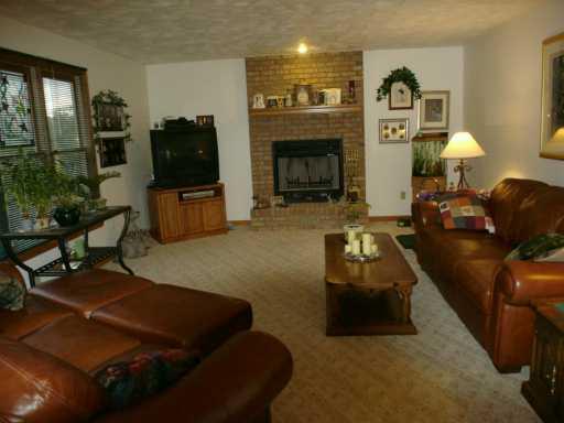 1087 Finchley Road North Huntingdon, PA 15642 - Photo 3 of 8 Gallery Image 3