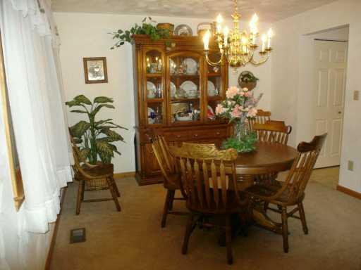 1087 Finchley Road North Huntingdon, PA 15642 - Photo 6 of 8 Gallery Image 6