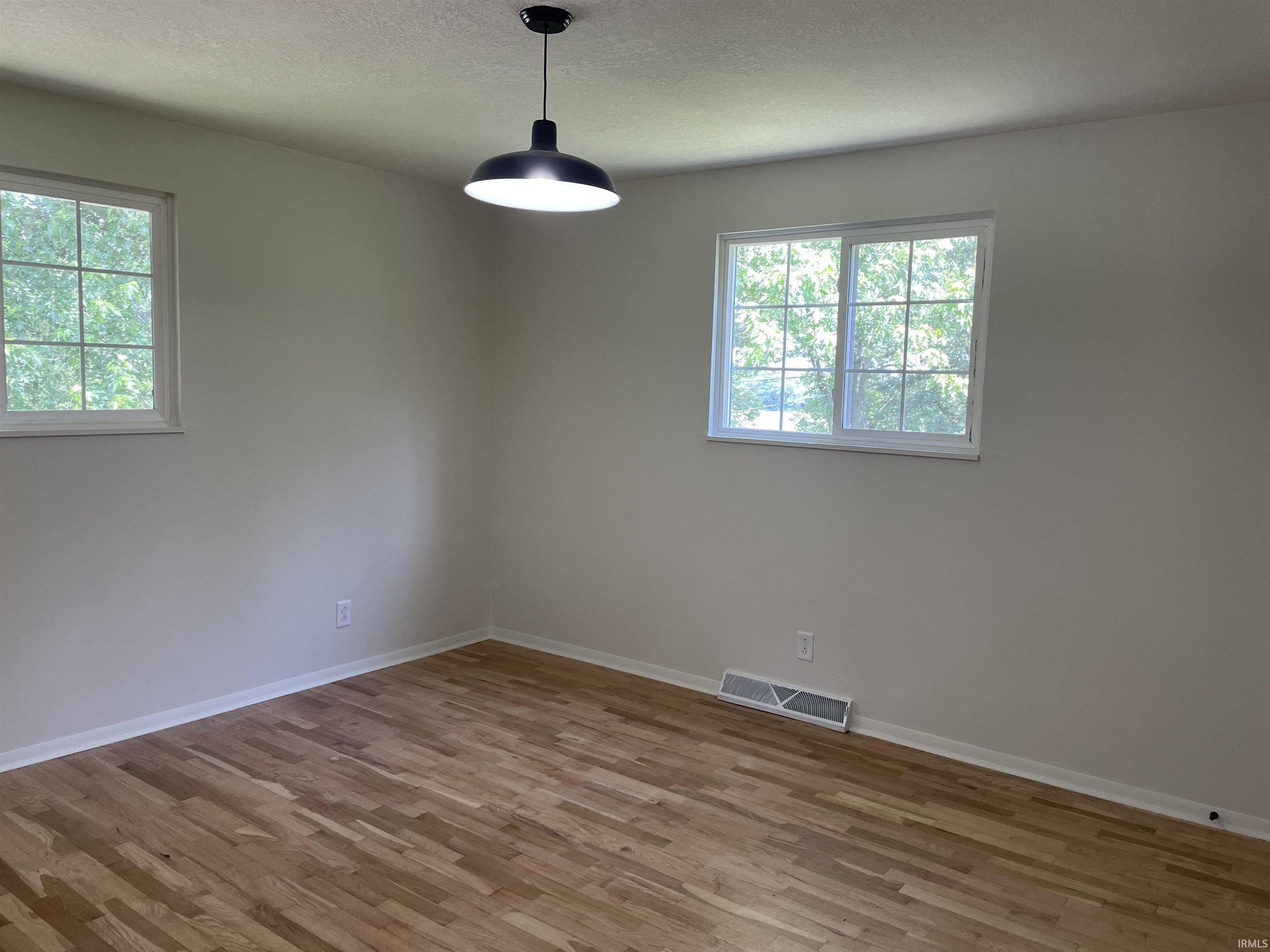 1110 East Cooper Road Muncie, IN 47303 - Photo 13 of 19 Gallery Image 13