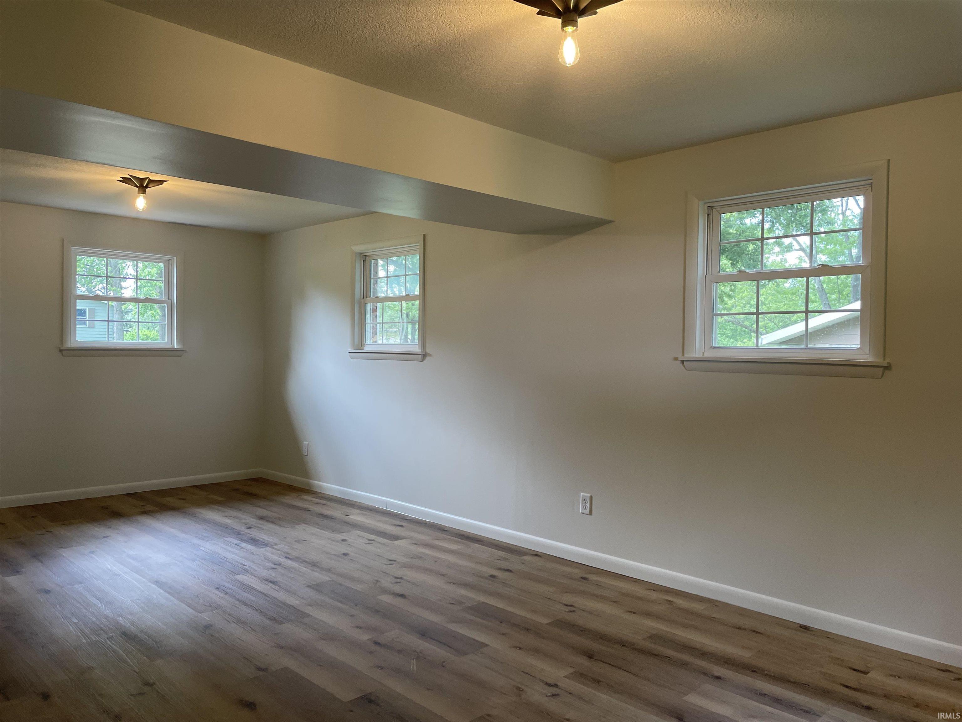 1110 East Cooper Road Muncie, IN 47303 - Photo 16 of 19 Gallery Image 16