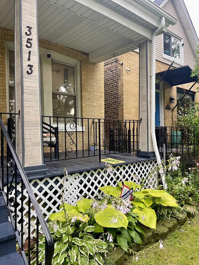 3513 West Beach Avenue Chicago, IL 60651 - Photo 2 of 17