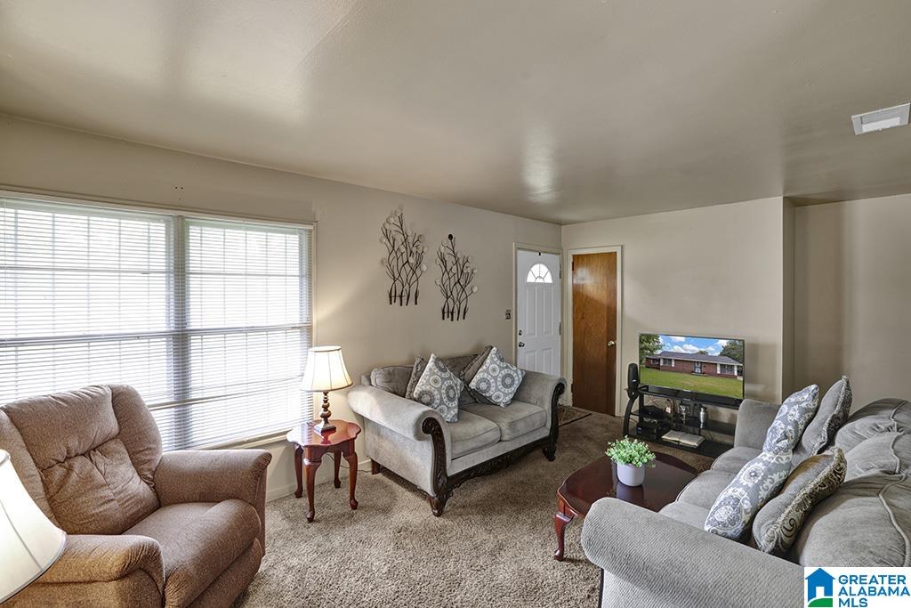 532 Violet Street Birmingham, AL 35228 - Photo 6 of 23