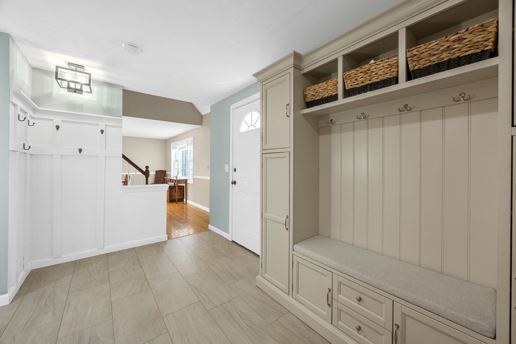 30 Flicker Lane Barnstable, MA 02648 - Photo 8 of 39