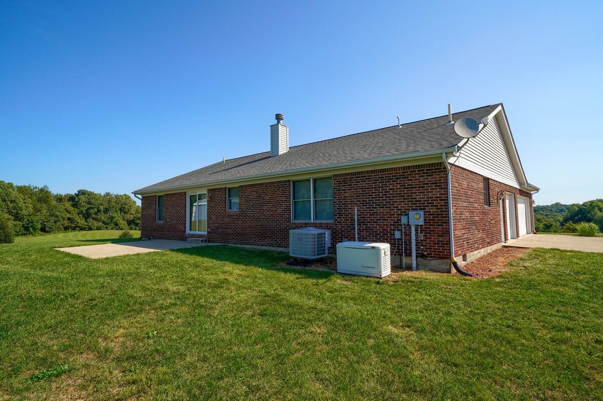 12049 Young Road Amanda, OH 43102 - Photo 11 of 44
