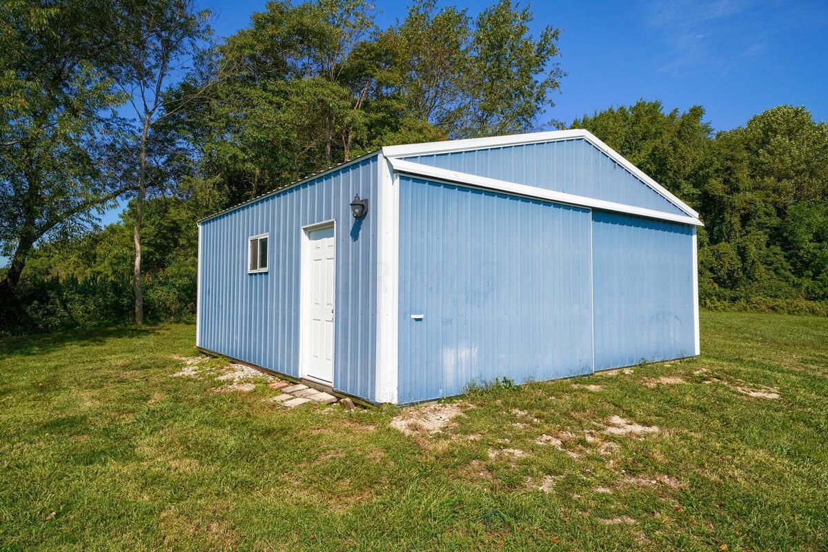 12049 Young Road Amanda, OH 43102 - Photo 13 of 44