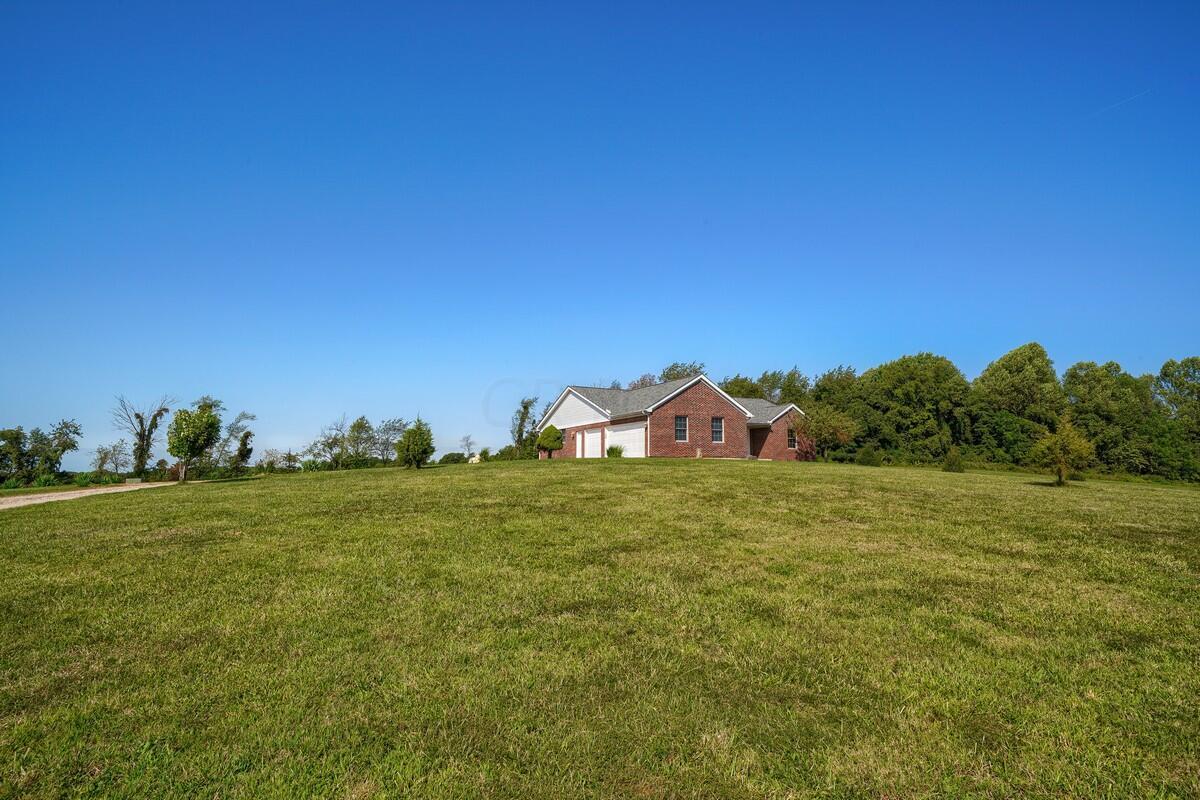 12049 Young Road Amanda, OH 43102 - Photo 42 of 44
