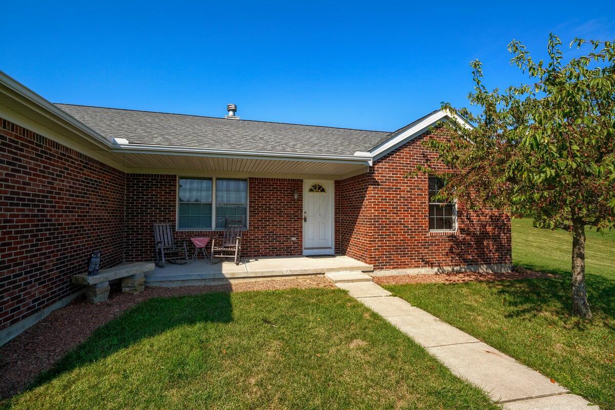 12049 Young Road Amanda, OH 43102 - Photo 5 of 44