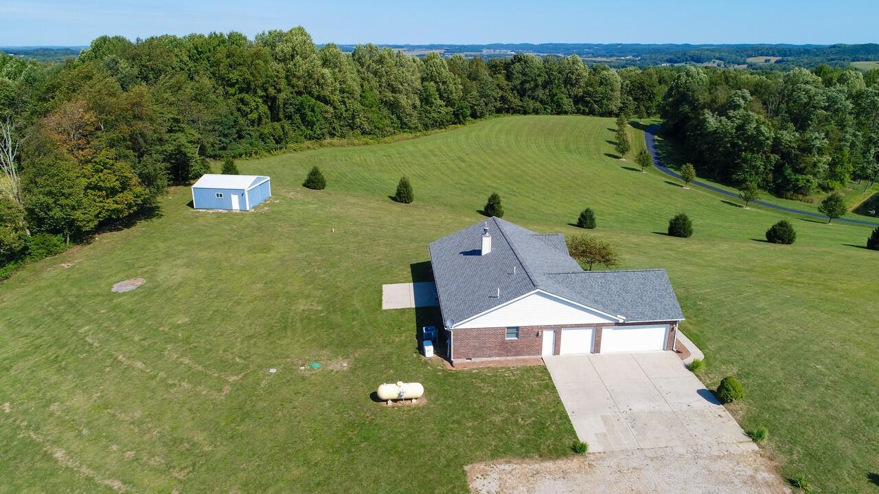 12049 Young Road Amanda, OH 43102 - Photo 9 of 44