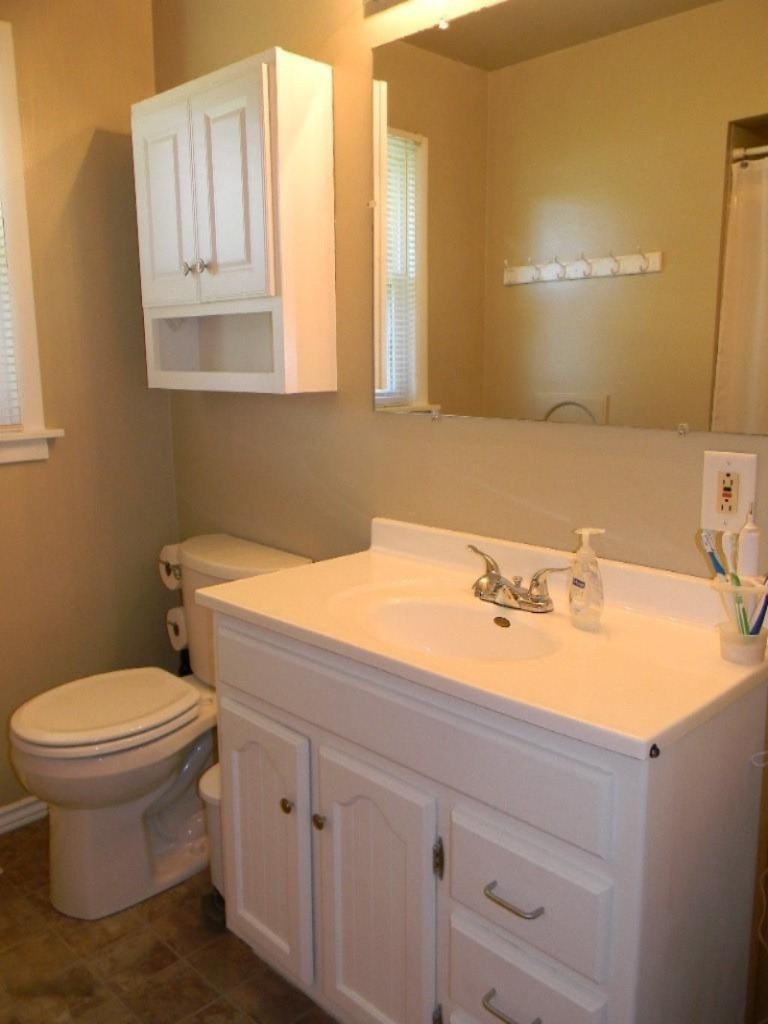 1458 Horton Road Muskegon, MI 49445 - Photo 9 of 16 thumbnail_DSCN0400