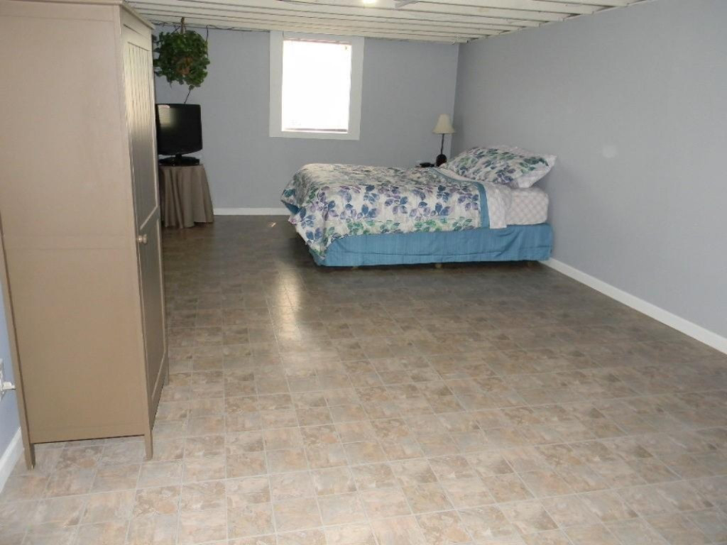 1458 Horton Road Muskegon, MI 49445 - Photo 10 of 16 thumbnail_DSCN0407
