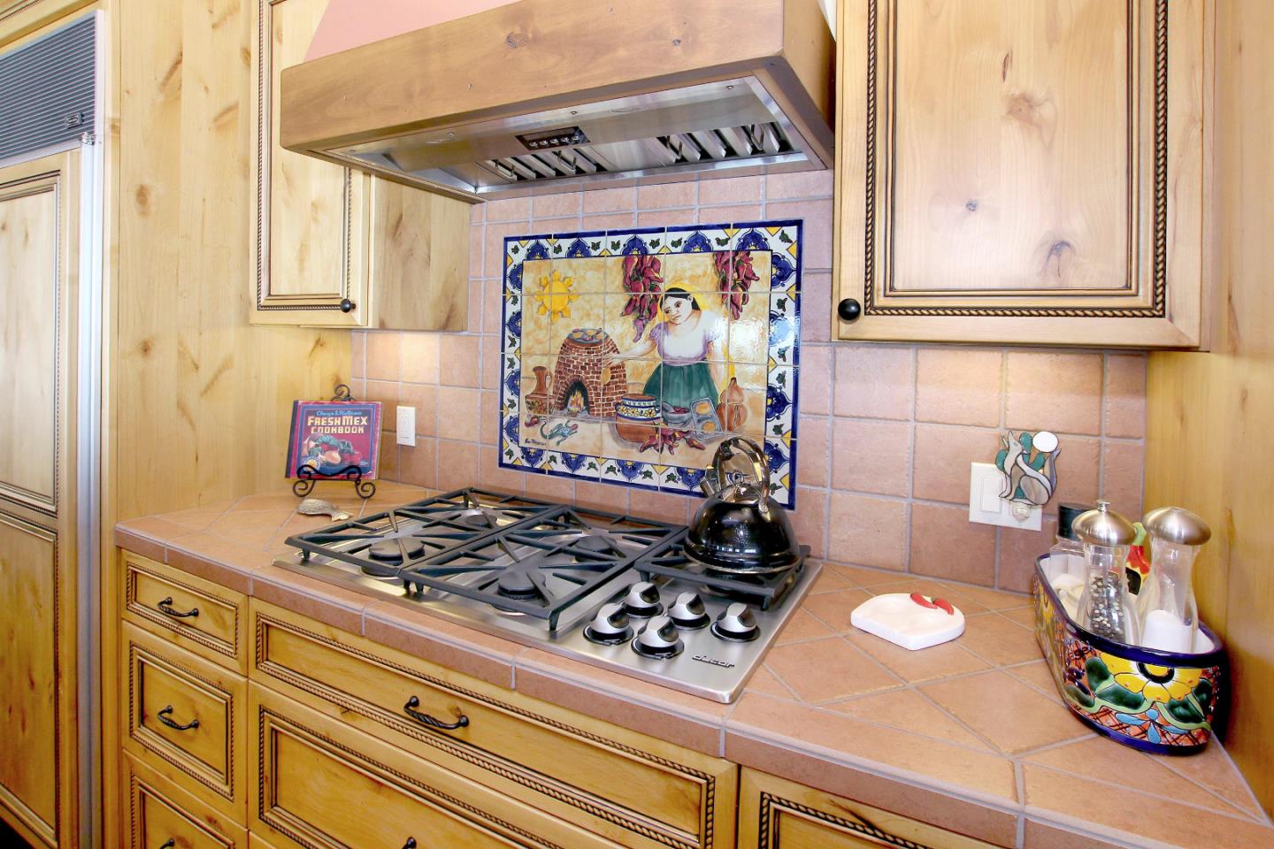 195 Vía Concha Aptos, CA 95003 - Photo 27 of 50 a kitchen with a stove and cabinets