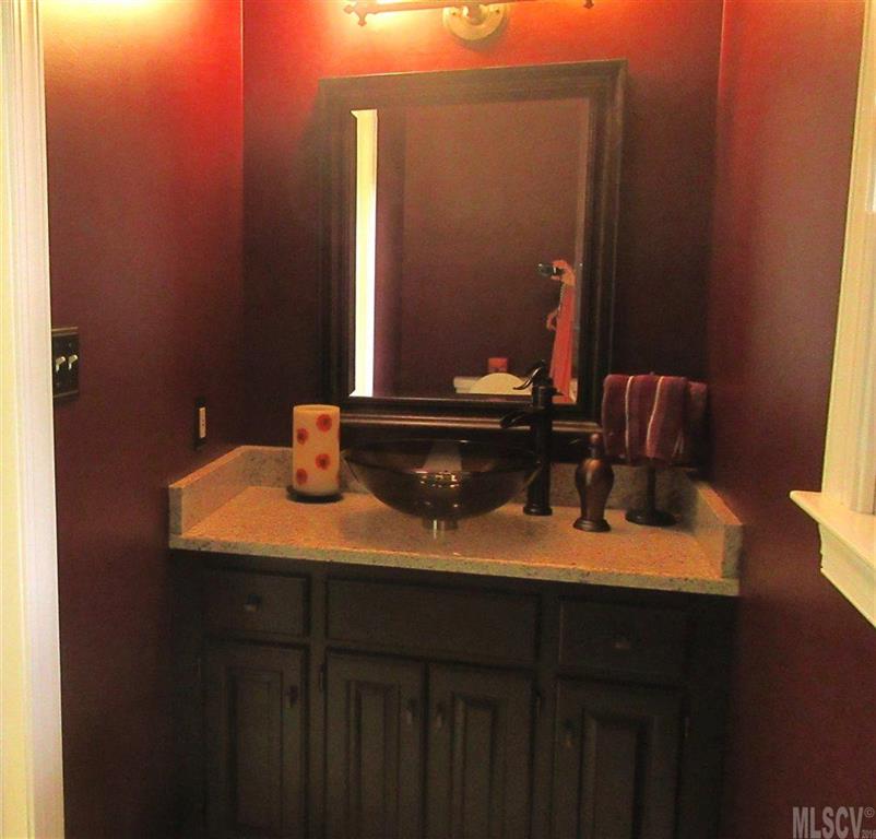 6434 Willowbottom Road Hickory, NC 28602 - Photo 6 of 25 Gallery Image 6