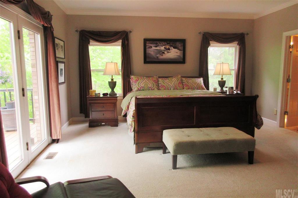 6434 Willowbottom Road Hickory, NC 28602 - Photo 8 of 25 Gallery Image 8