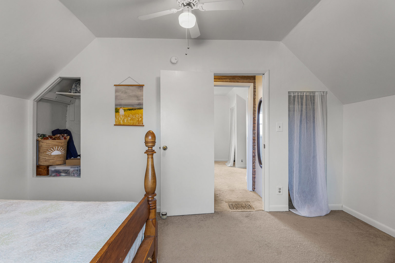 506 East State Street Mahomet, IL 61853 - Photo 30 of 36 a view of hallway with livingroom and a chandelier
